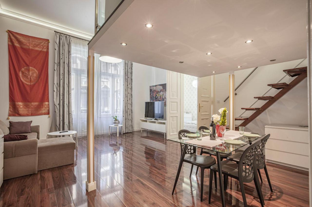Luxury Art Deco Flat / Big Balcony Apartment Budapest Luaran gambar