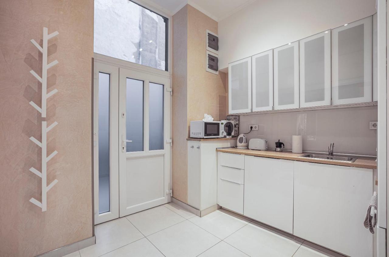 Luxury Art Deco Flat / Big Balcony Apartment Budapest Luaran gambar